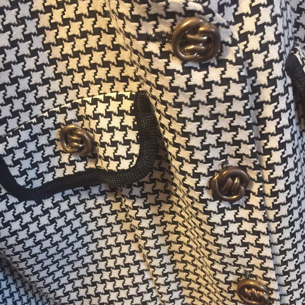 La Belle Vintage Houndstooth Button Down Dress - Picture 3 of 7